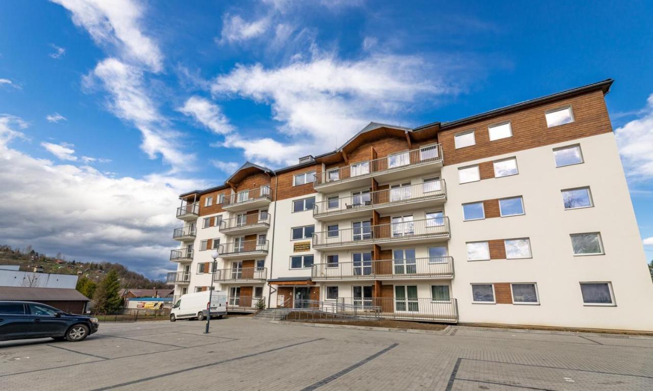 Apartament Bieszczadzkie Widoki ウストシキ・ドルネ エクステリア 写真